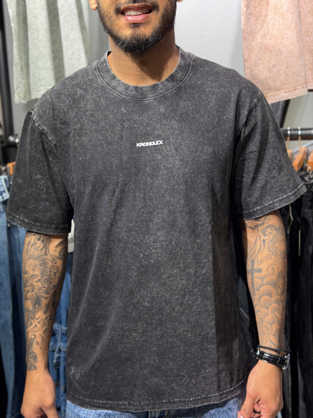 Polera Acid Wash Negra Oversize