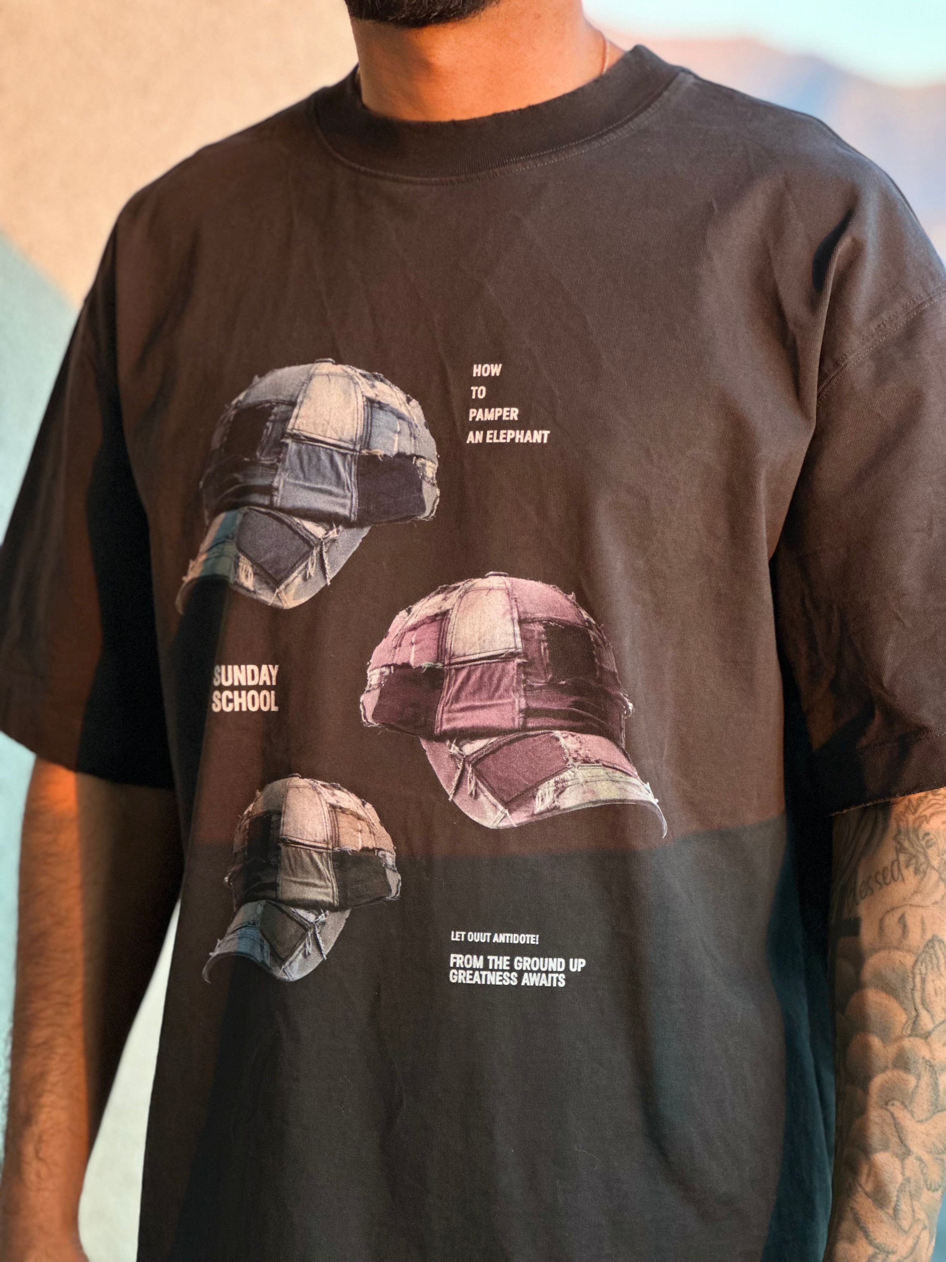 Polera Oversize estampado frontal - Negra