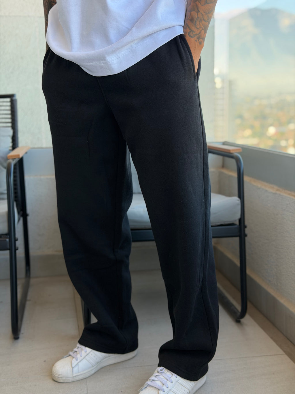 Pantalón Buzo Recto Negro
