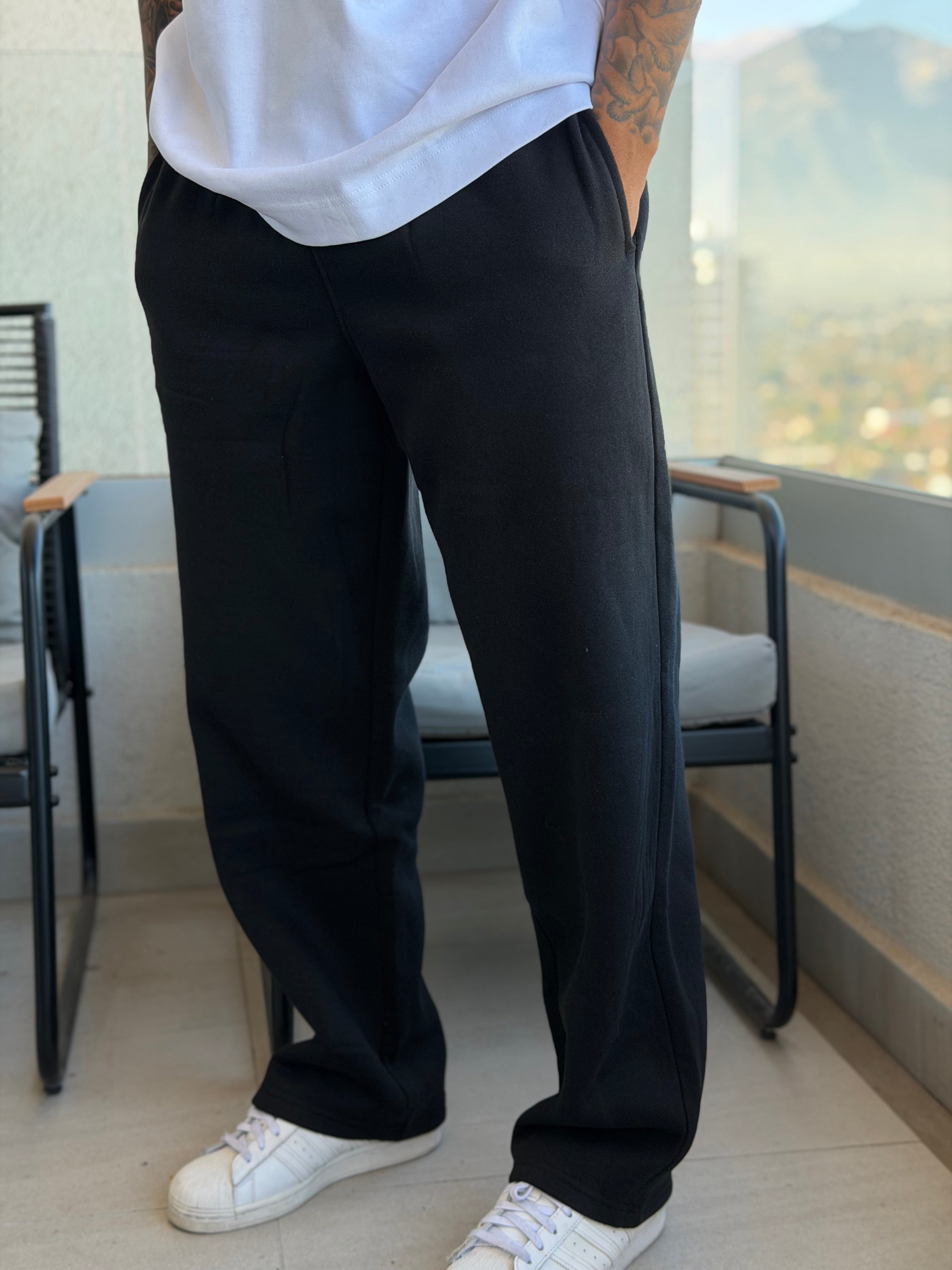Pantalón Buzo Recto Negro